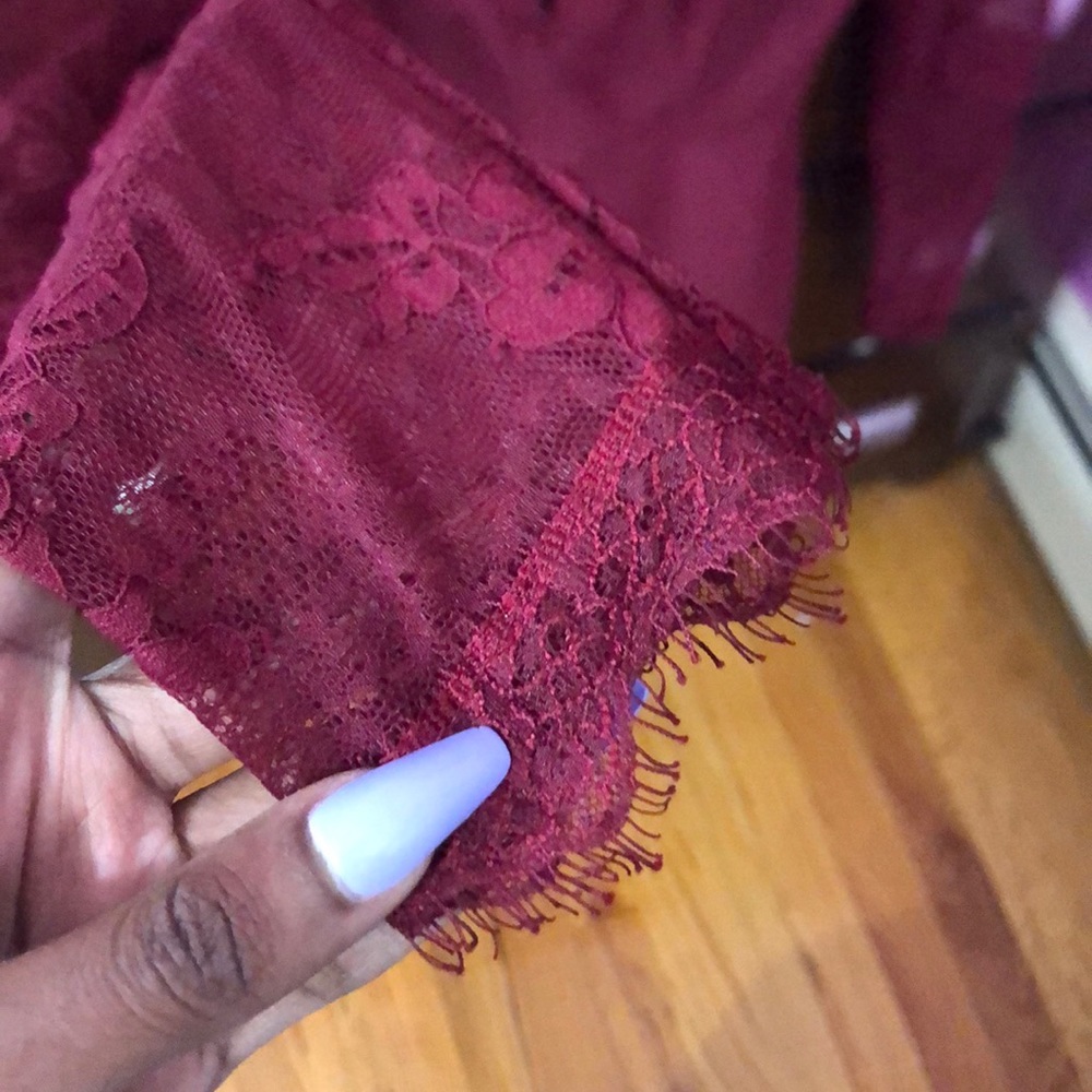 FN “Case of Lovers Lace Dress” ❤️ - Picture 5 of 8